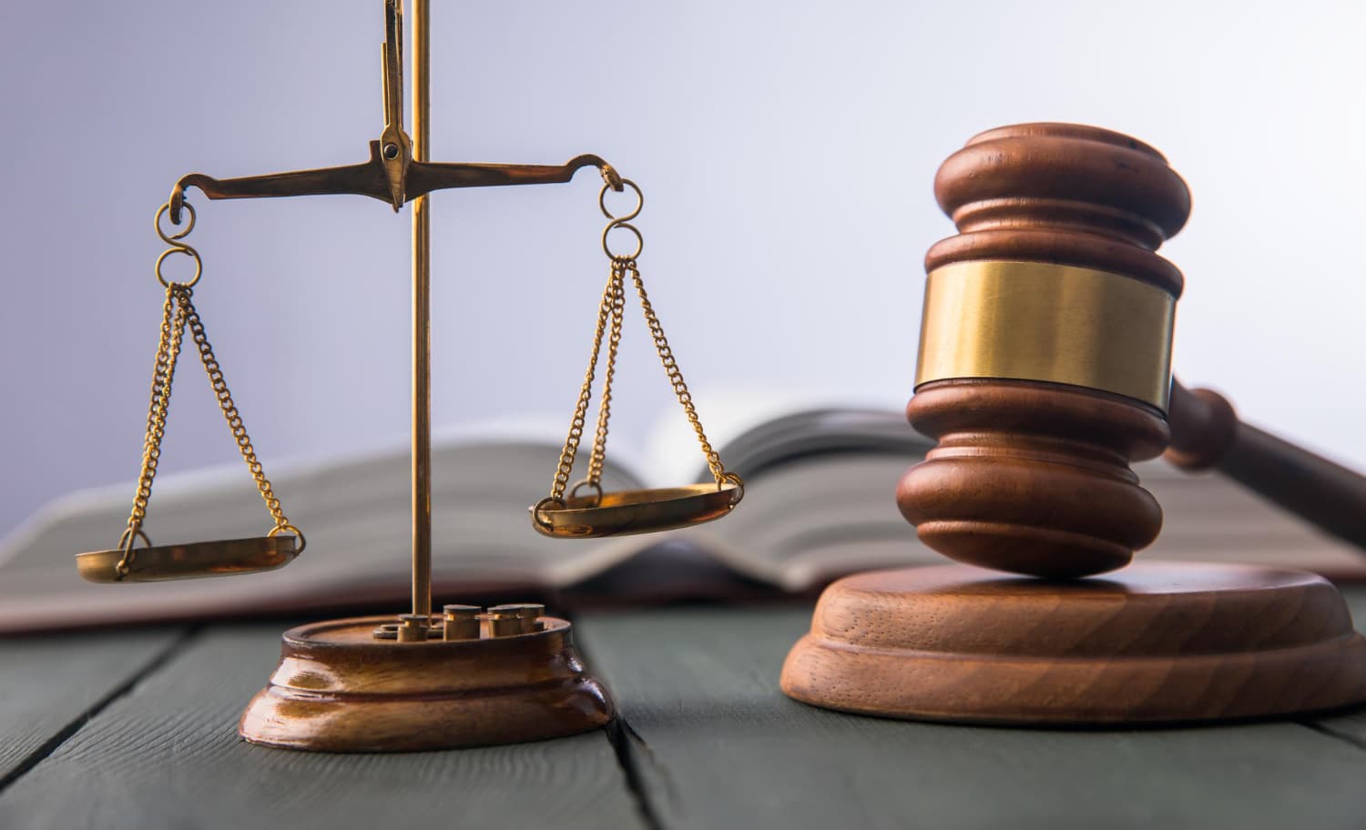 A court gavel