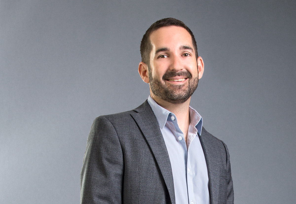 IAN SIEGEL, CEO