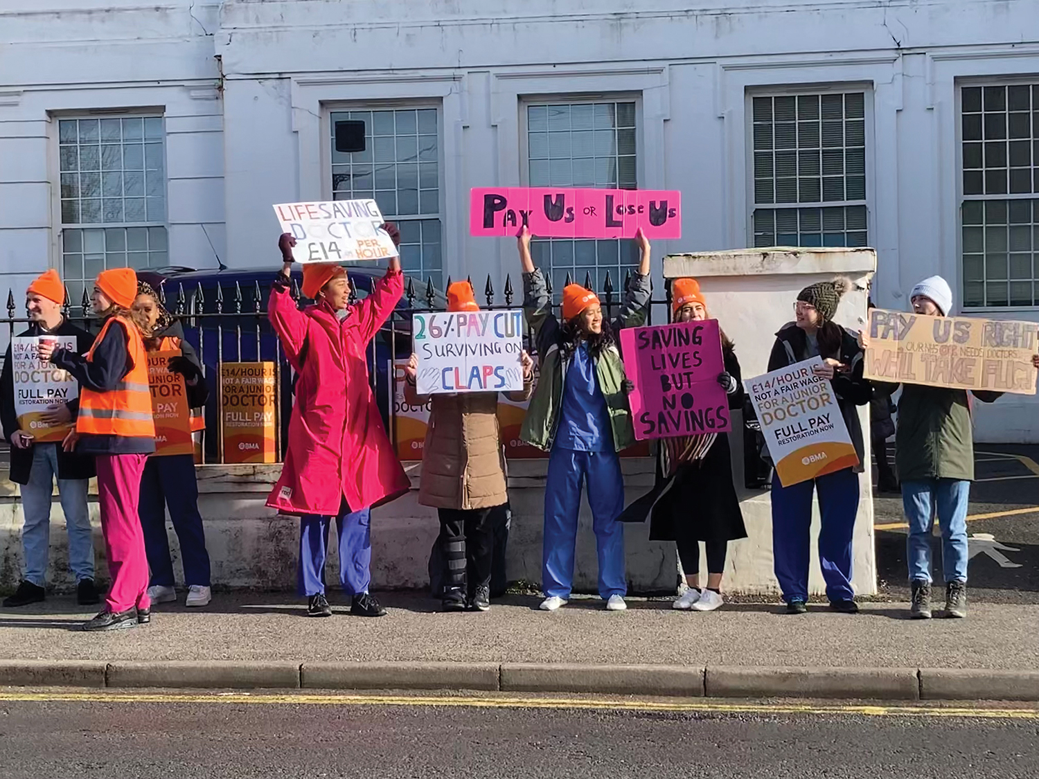 NHS junior doctors strike