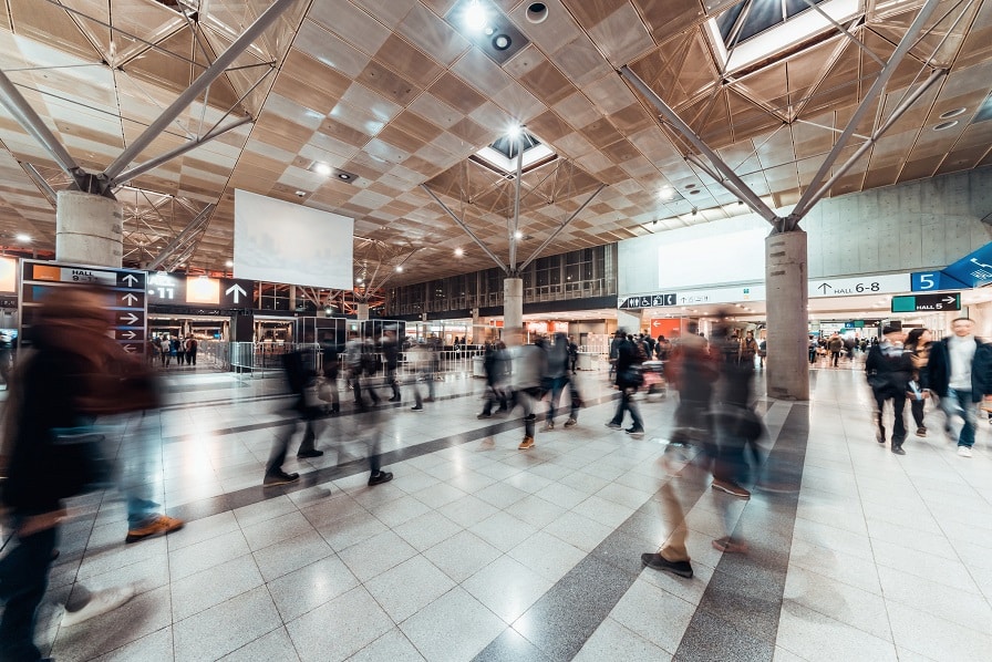 Commuters going to work