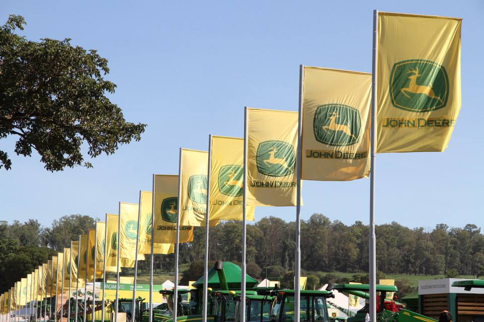 John Deere company flags