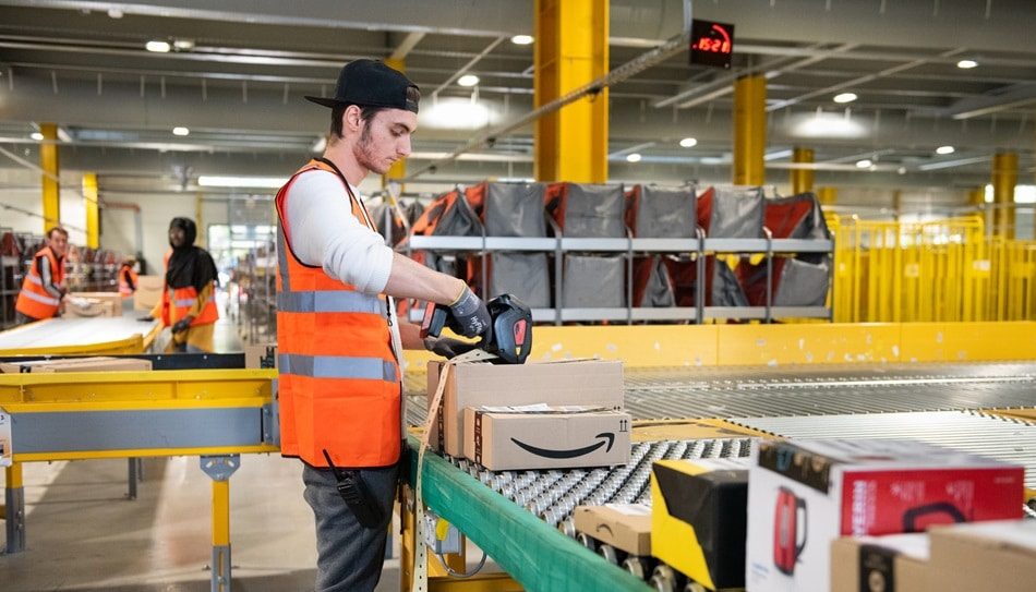 Amazon Boosts Wages for Warehouse Workers and Offers Free Prime Membership as New Perk