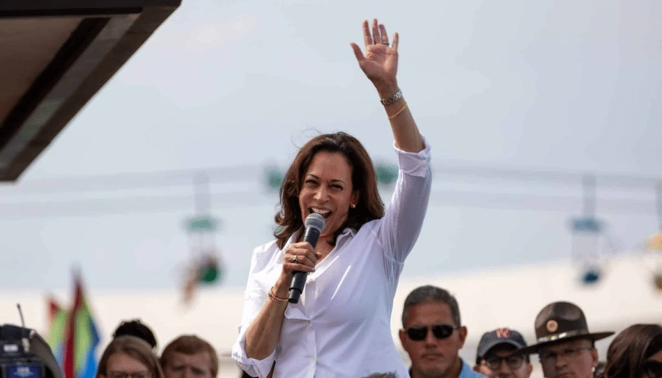 Tech Giants Staff Show Support for Kamala Harris As Political Divides Emerge