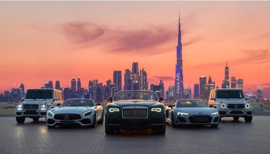 Traveling in UAE by Rental Car: Routes and Tips