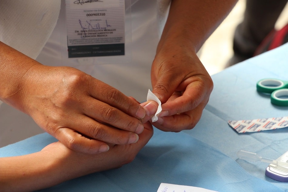 Nurses hands