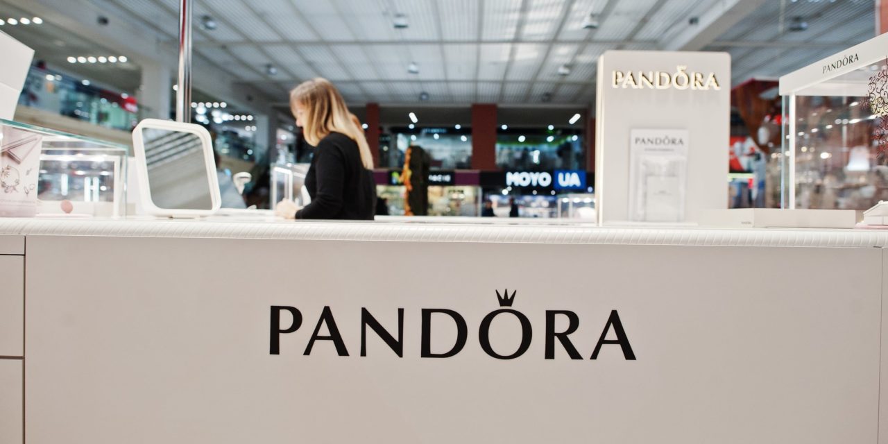 Pandora gives a 14 percent pay rise to store employees
