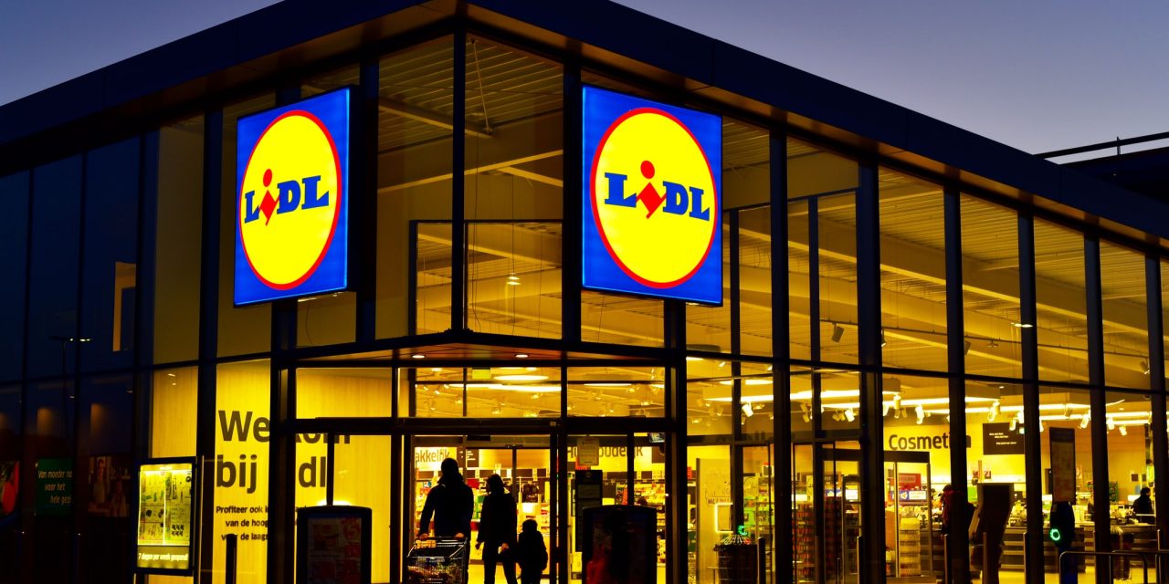 Lidl to hire 1,500 new warehouse staff in store expansion plan