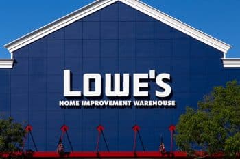 outisde of a Lowes shop